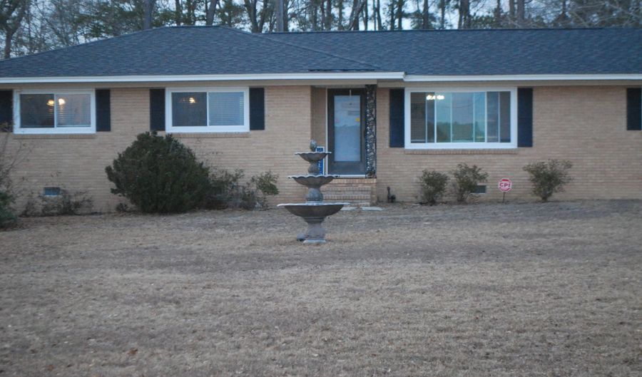 2722 Sumter Hwy, Bishopville, SC 29010 - 3 Beds, 2 Bath