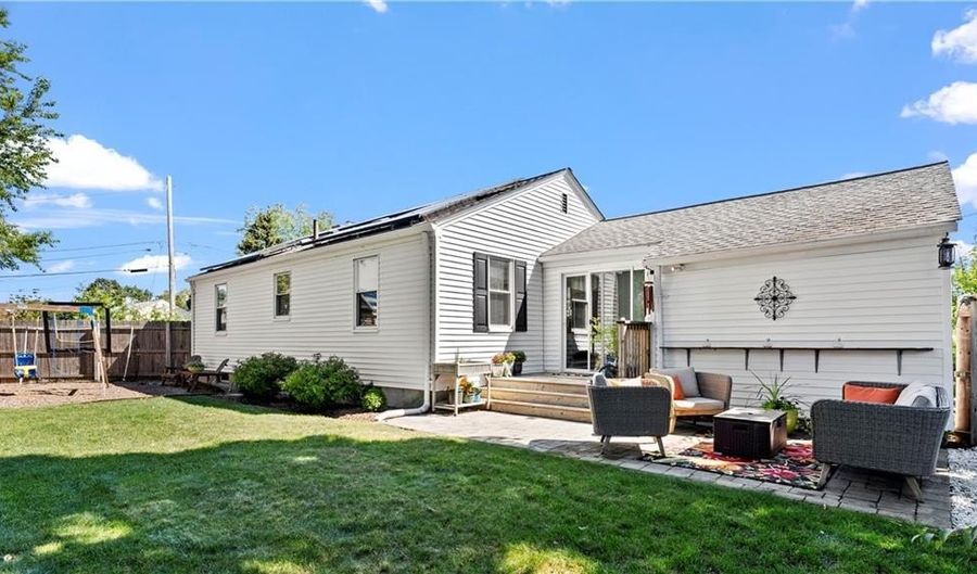 49 Elm Dr, Cranston, RI 02920 - 2 Beds, 2 Bath