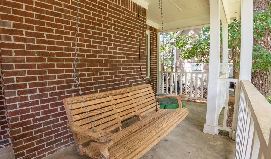 224 Chadwick Cir, Macon, GA 31210 - 3 Beds, 2 Bath