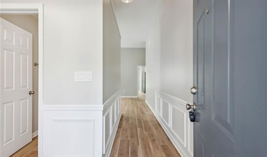 2335 Winthrope Way Dr, Alpharetta, GA 30009 - 3 Beds, 2 Bath