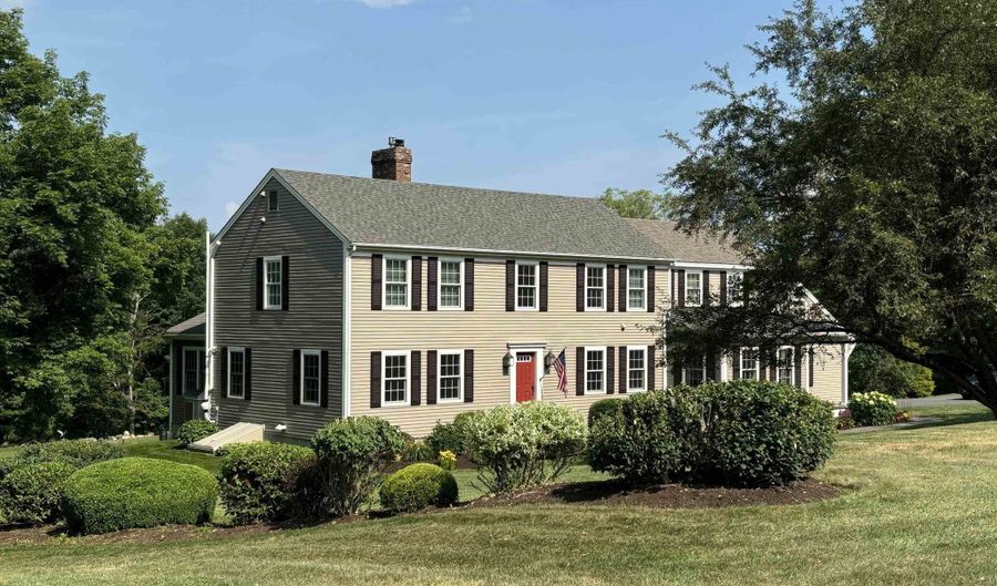65 Hillwinds North Rd, Brattleboro, VT 05301 - 5 Beds, 5 Bath