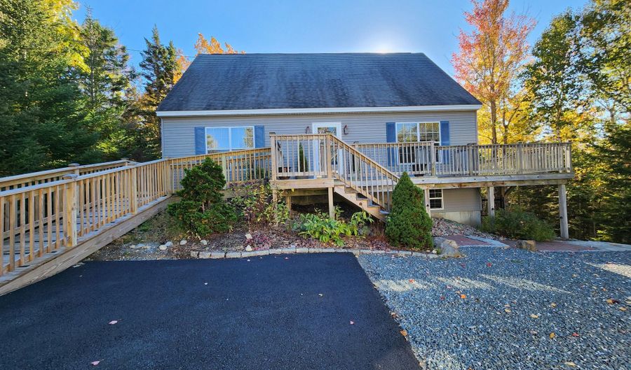 47 Skyline Pines Dr, Bar Harbor, ME 04609 - 3 Beds, 2 Bath