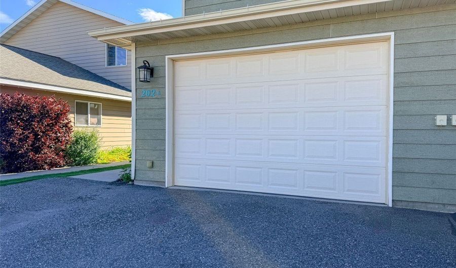 202 9th St B, Belgrade, MT 59714 - 3 Beds, 3 Bath