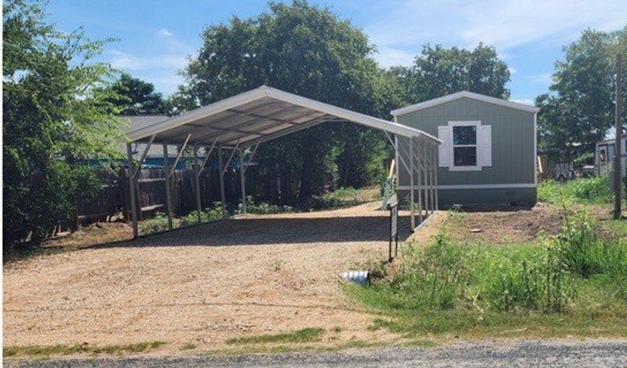 614 Novella, Adkins, TX 78101 - 3 Beds, 2 Bath