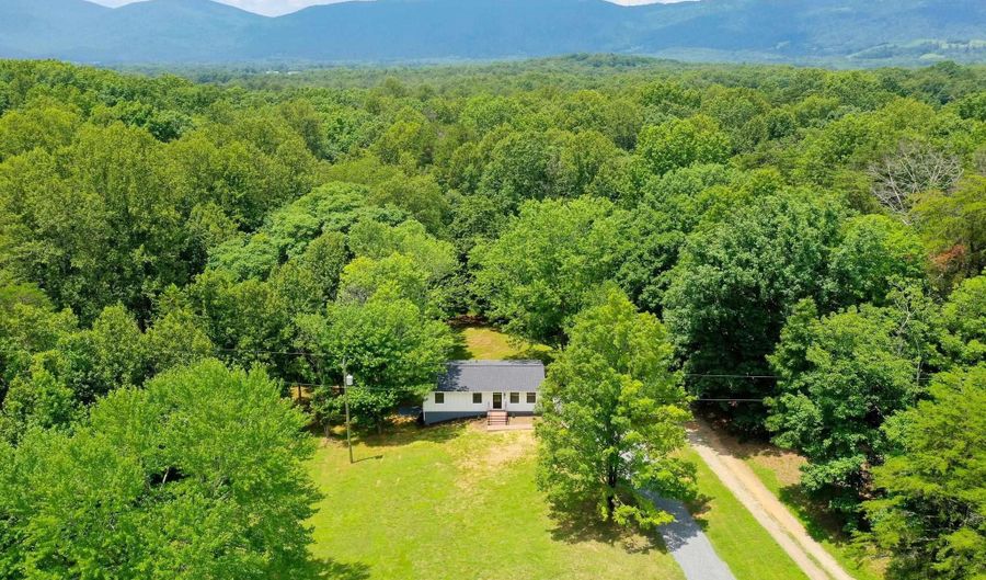 1038 SMITH Rd, Afton, VA 22920 - 4 Beds, 2 Bath