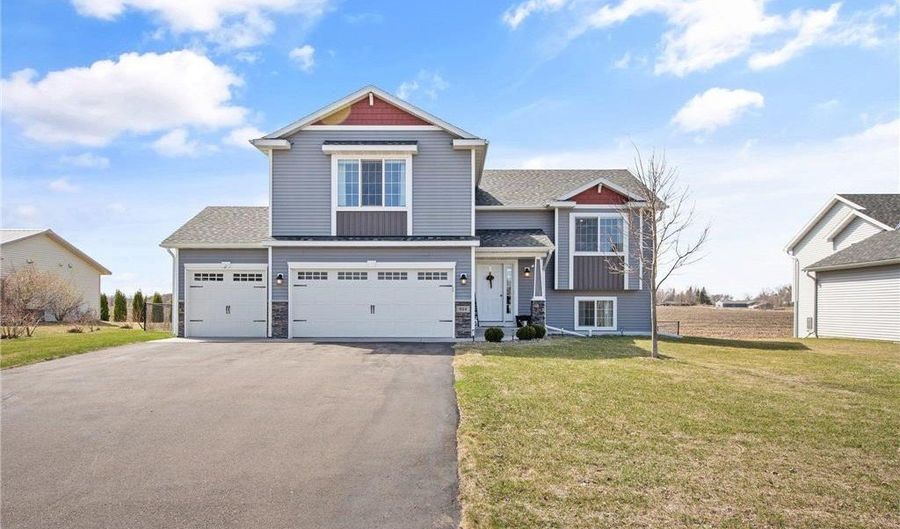 904 Palm Cir, Annandale, MN 55302 - 4 Beds, 3 Bath