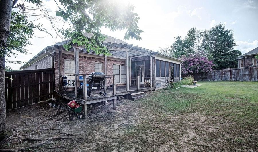 913 Sea Turtle Cv, Brandon, MS 39047 - 3 Beds, 2 Bath