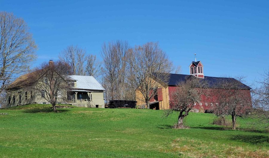 762 McLaren Hill Rd, Barnet, VT 05821 - 4 Beds, 2 Bath
