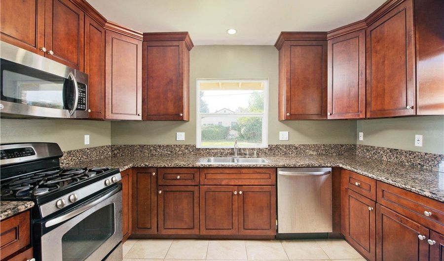 17561 Bullock St, Encino, CA 91316 - 3 Beds, 2 Bath