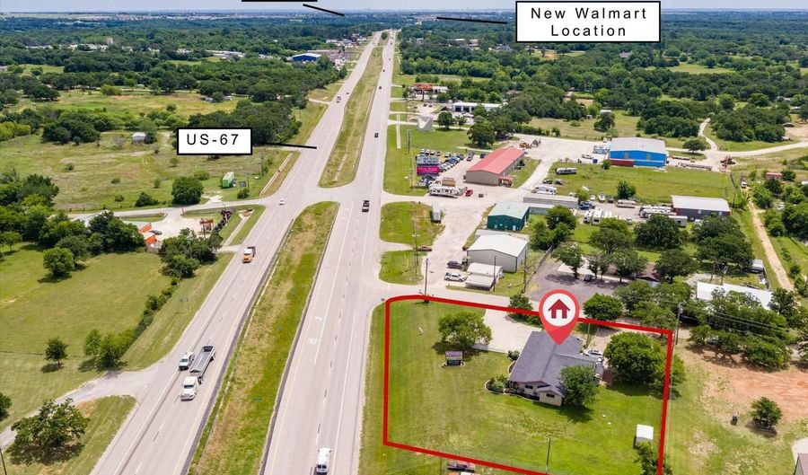 5236 E Highway 67, Alvarado, TX 76009 - 3 Beds, 3 Bath