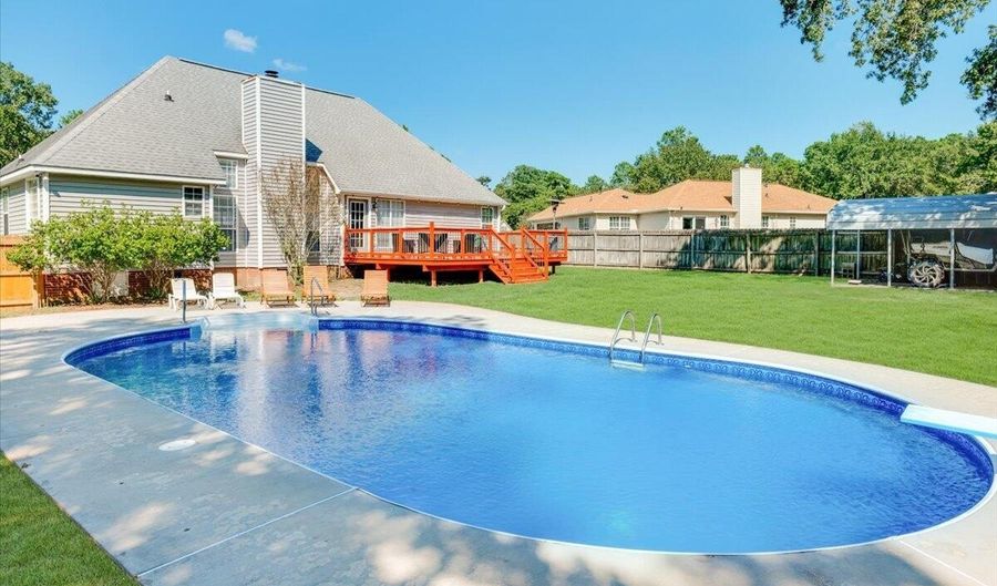 703 Creekridge Rd, Aiken, SC 29803 - 3 Beds, 2 Bath