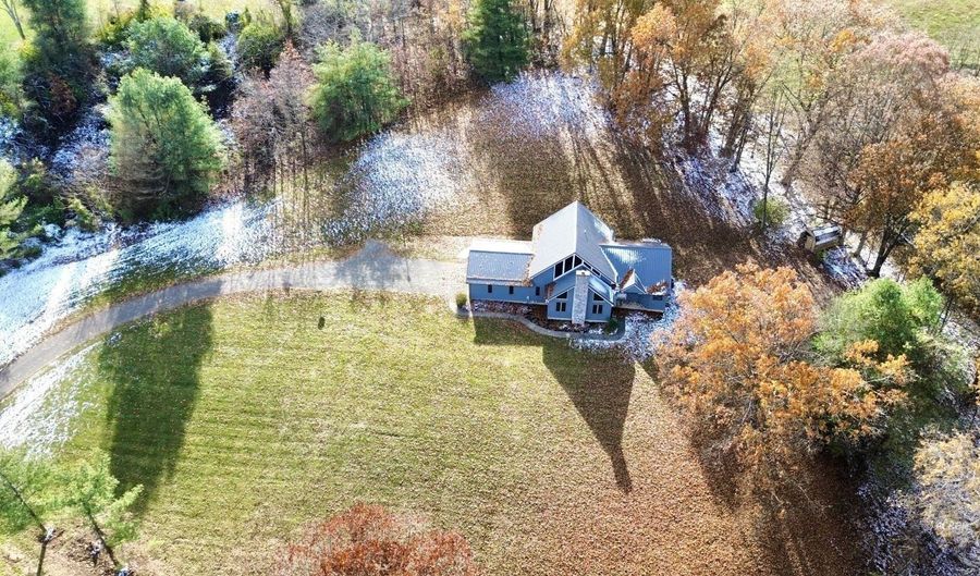 3055 Glenfinnan Dr, Albany, OH 45710 - 3 Beds, 4 Bath