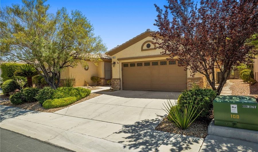 10347 Profeta Ct, Las Vegas, NV 89135 - 2 Beds, 3 Bath