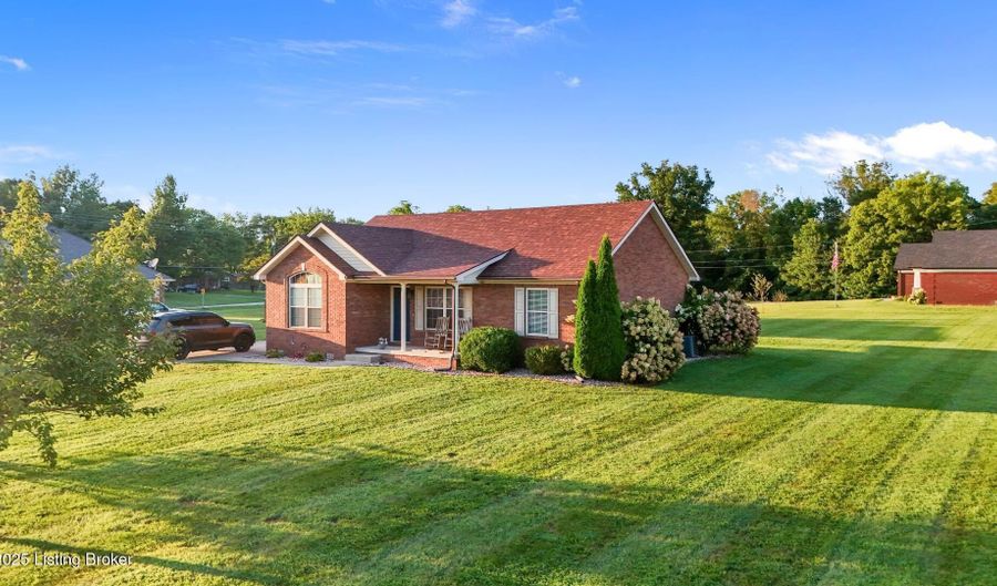 1002 Ashleigh Way, Bardstown, KY 40004 - 3 Beds, 2 Bath