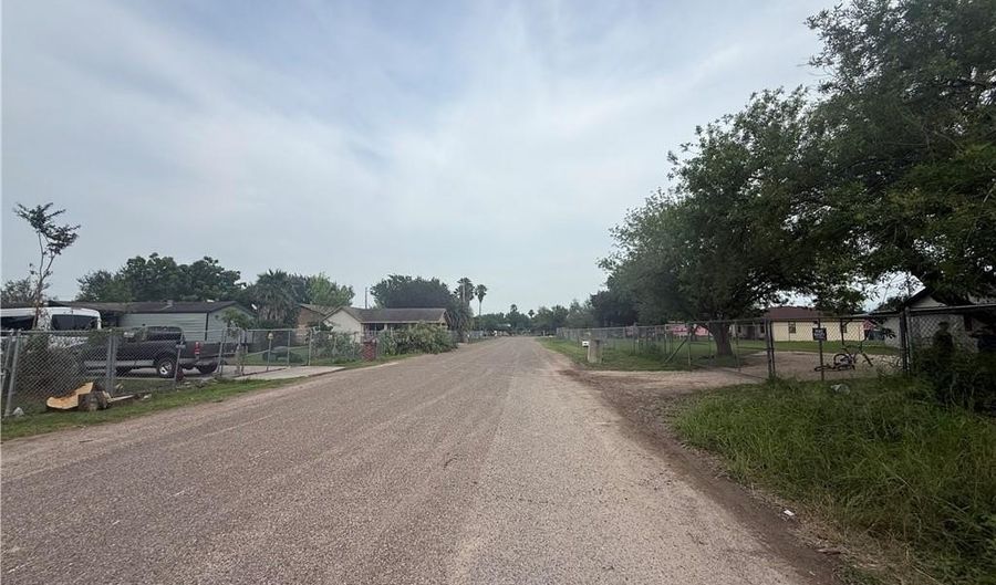 437 Rio Grande Cir, Alamo, TX 78516 - 0 Beds, 0 Bath