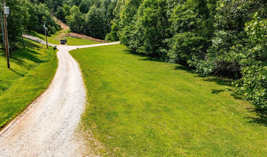 8 Walkers Pointe Rd, Barboursville, WV 25504 - 0 Beds, 0 Bath