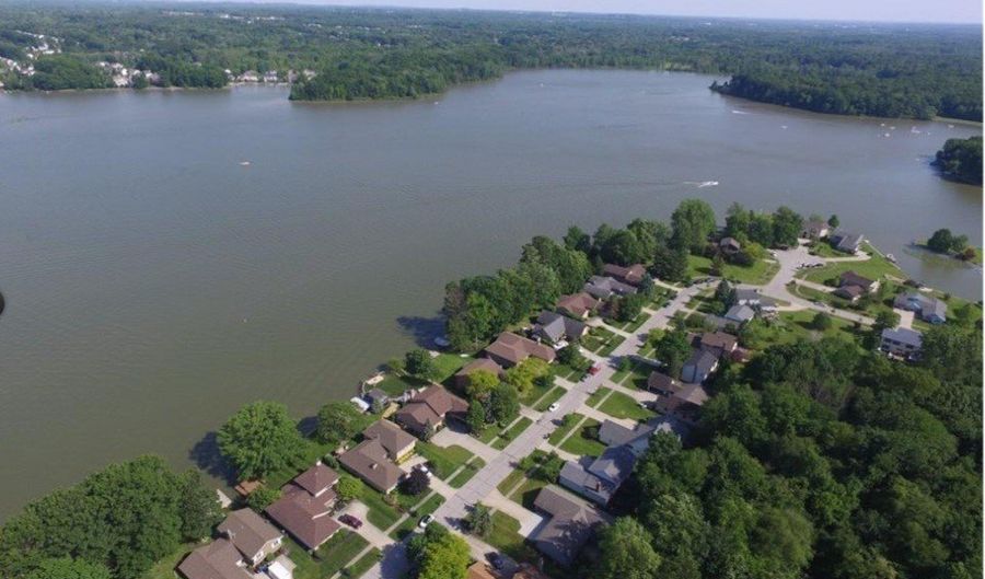 2977 Pirates Cv, Aurora, OH 44202 - 3 Beds, 2 Bath