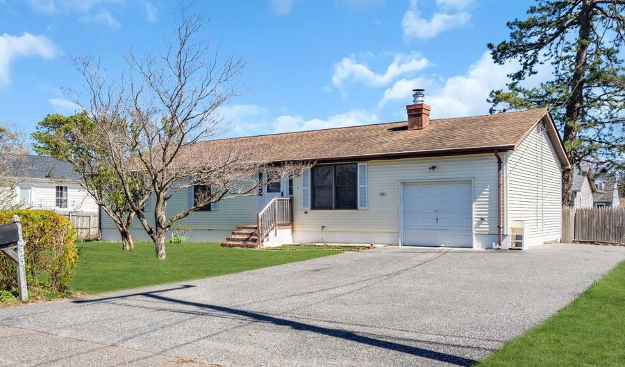 1333 Longboat Ave, Beachwood, NJ 08722 - 3 Beds, 2 Bath