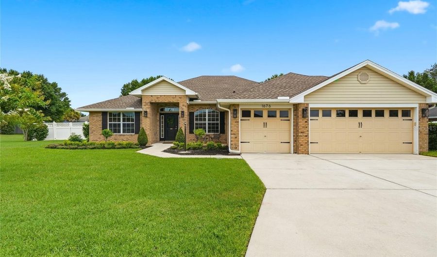 1676 DOVES VIEW Cir, Auburndale, FL 33823 - 4 Beds, 3 Bath