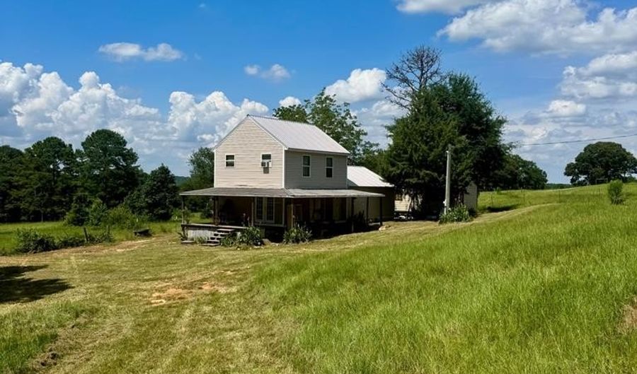 2752 County Road 6639, Banks, AL 36081 - 1 Beds, 2 Bath