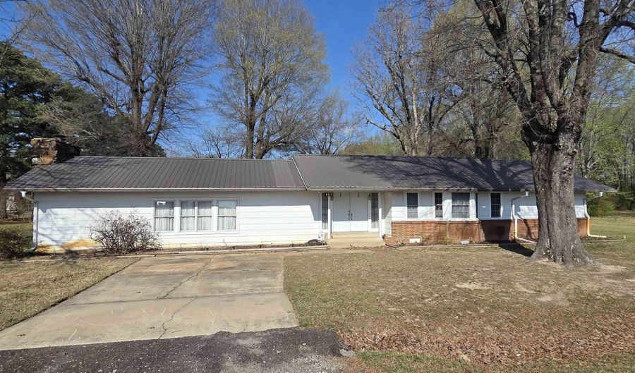 Hwy 167 N, Bald Knob, AR 72010 - 3 Beds, 3 Bath