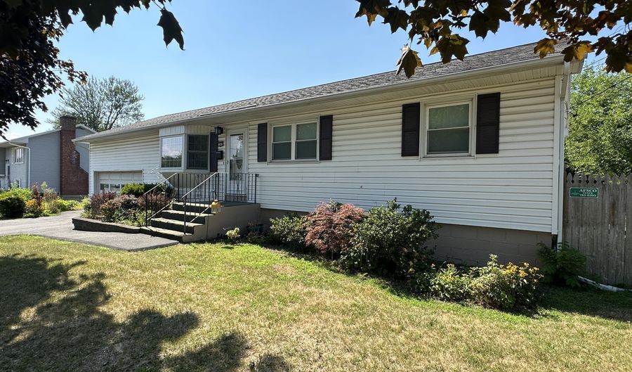 38 Grounds Pl, Albany, NY 12205 - 3 Beds, 1 Bath