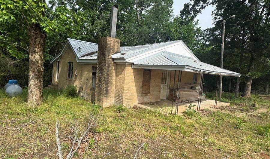 759 HWY 9, Banner, MS 38913 - 0 Beds, 0 Bath