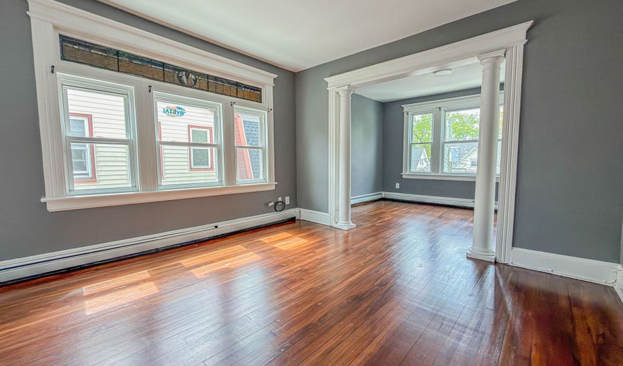 15 Elmwood Ave 3, Bridgeport, CT 06605 - 2 Beds, 1 Bath