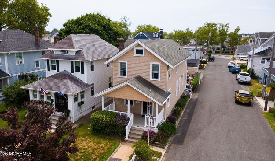 519 Washington Ave, Avon By The Sea, NJ 07717 - 3 Beds, 2 Bath