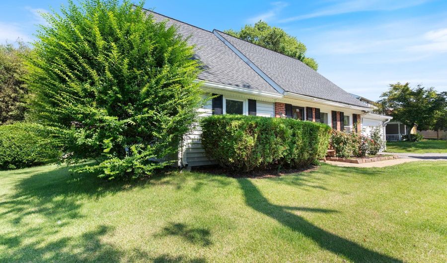 2914 STONYBROOK Dr, Bowie, MD 20715 - 4 Beds, 2 Bath