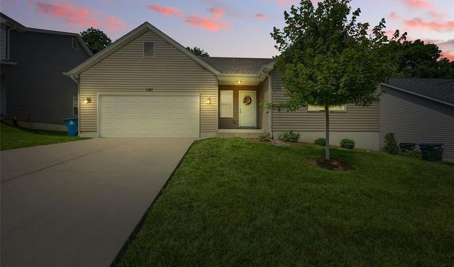 1161 Foxwood Estates Dr, Arnold, MO 63010 - 4 Beds, 3 Bath