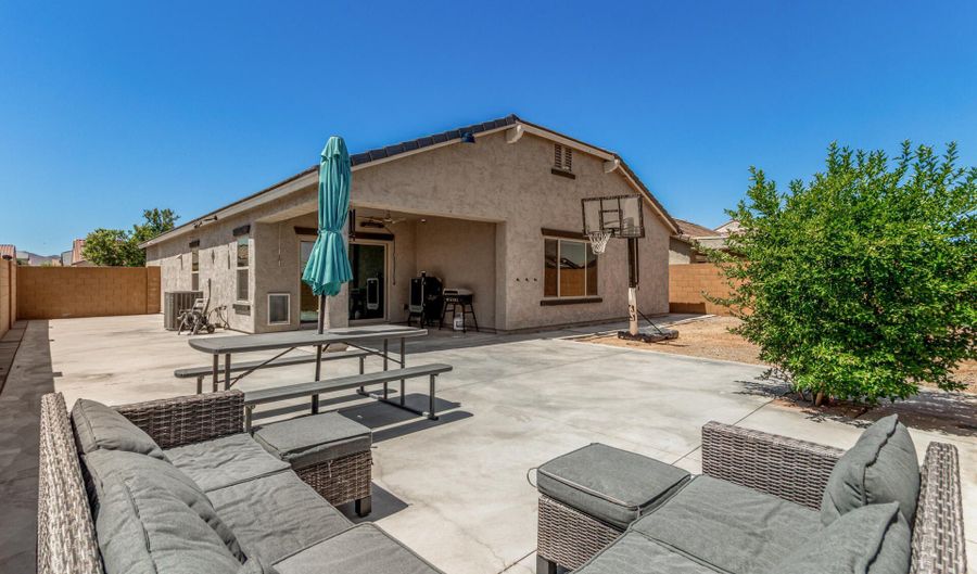 25994 W WAHALLA Ln, Buckeye, AZ 85396 - 3 Beds, 2 Bath
