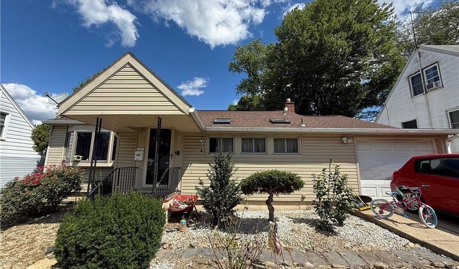 1243 W Tioga St, Allentown, PA 18103 - 3 Beds, 2 Bath
