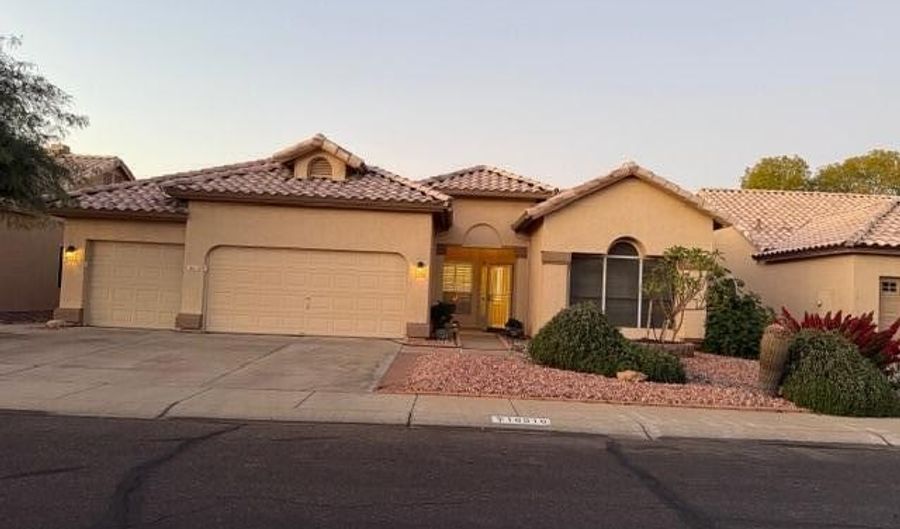 10910 W LAURELWOOD Ln, Avondale, AZ 85392 - 4 Beds, 3 Bath