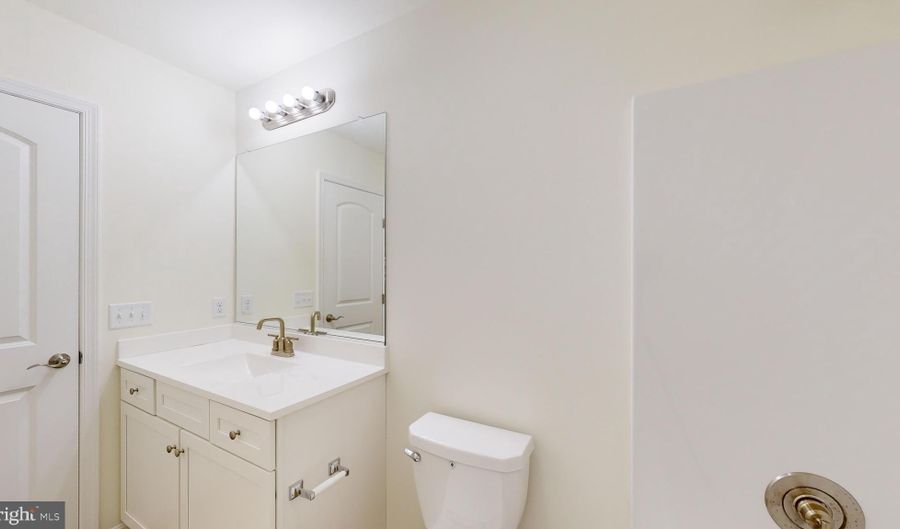72 GRANDVIEW Dr, Magnolia, DE 19962 - 4 Beds, 3 Bath