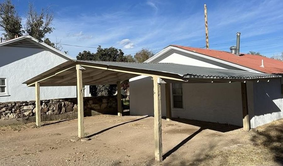 1104 N 5th St, Alpine, TX 79830 - 1 Beds, 1 Bath