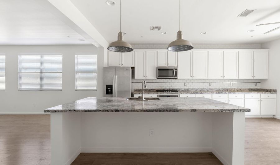 21451 W PALM Ln, Buckeye, AZ 85396 - 4 Beds, 2 Bath