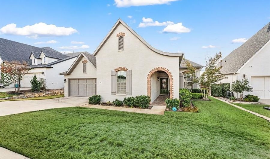 336 Parkview Dr, Aledo, TX 76008 - 4 Beds, 4 Bath