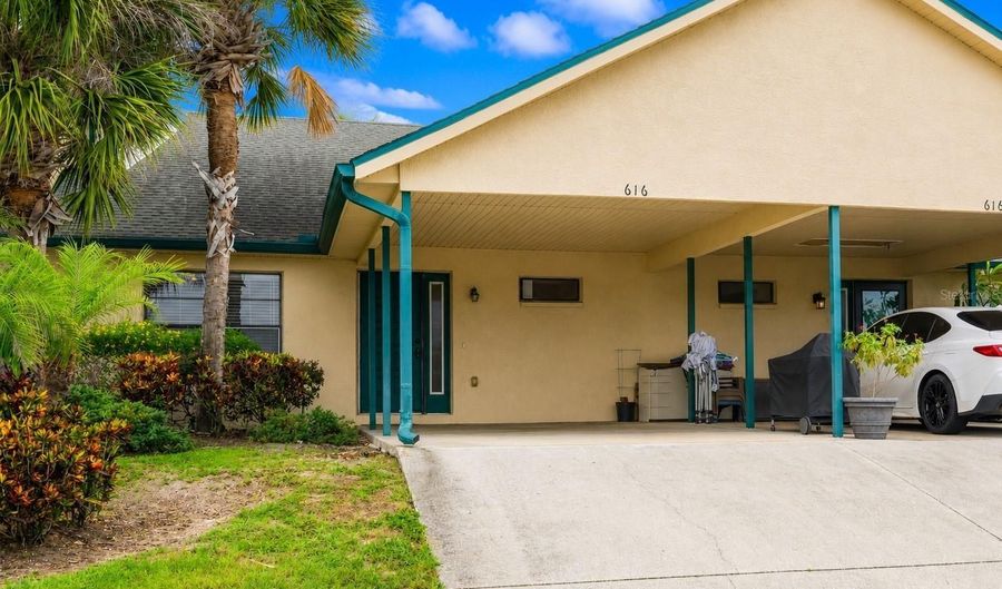 616 YARDARM Dr 8, Apollo Beach, FL 33572 - 2 Beds, 2 Bath