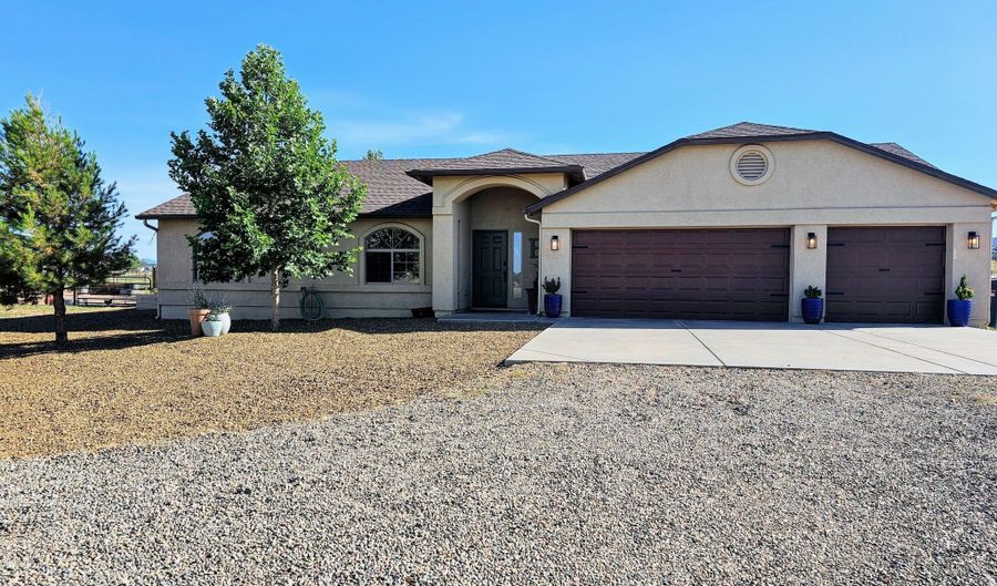 2670 W Willow Breeze Rd, Chino Valley, AZ 86323 - 3 Beds, 2 Bath