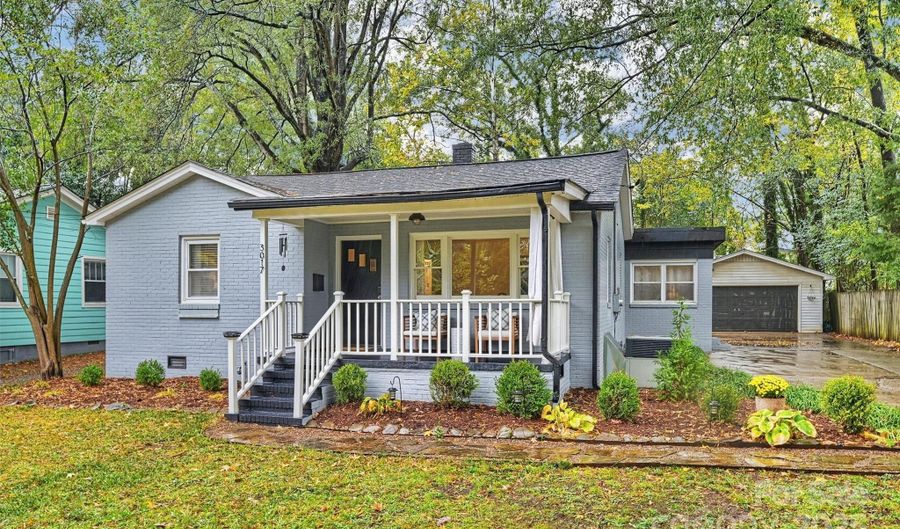 3017 Florida Ave, Charlotte, NC 28205 - 3 Beds, 2 Bath