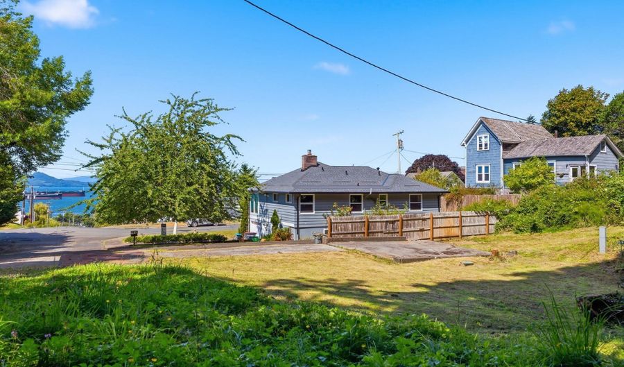836 33RD St, Astoria, OR 97103 - 0 Beds, 0 Bath