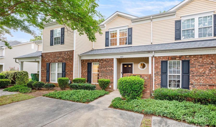 157 Ross Moore Ave, Charlotte, NC 28205 - 2 Beds, 3 Bath