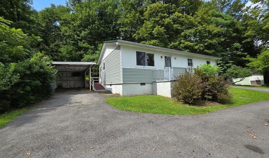 18739 Midland Trl, Ansted, WV 25812 - 2 Beds, 1 Bath