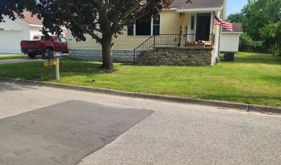 2334 La Forest Ave, Alpena, MI 49707 - 2 Beds, 1 Bath