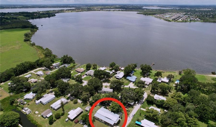 1726 FLINT Dr, Auburndale, FL 33823 - 2 Beds, 2 Bath