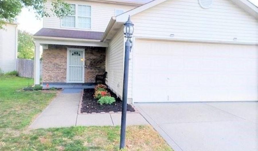 5411 Cliff Ridge Dr, Indianapolis, IN 46217 - 3 Beds, 3 Bath