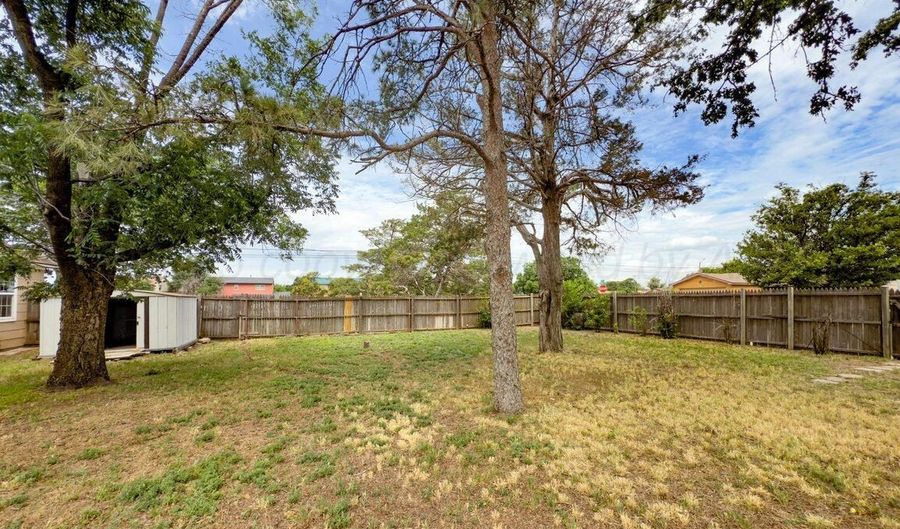 3201 S GRAND St, Amarillo, TX 79103 - 3 Beds, 1 Bath