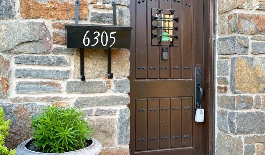 6305 E FORDHAM Dr, Baltimore, MD 21215 - 5 Beds, 5 Bath
