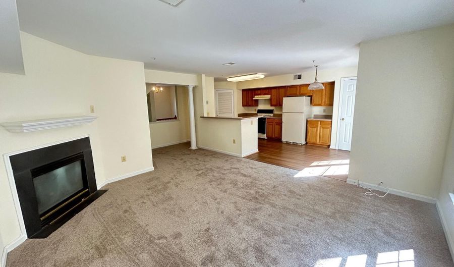 1505 POST OAK Dr 35, Bowie, MD 20721 - 2 Beds, 3 Bath